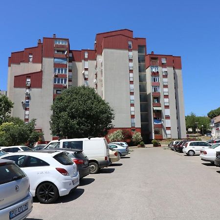 Sneky Apartment Pula Exterior photo